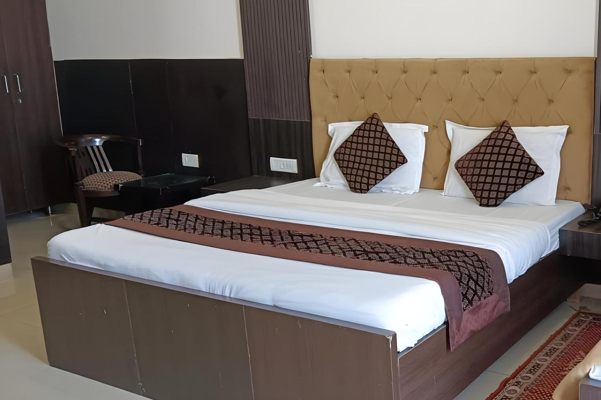 Hotel Shree Kanta Gurgáon Exteriér fotografie