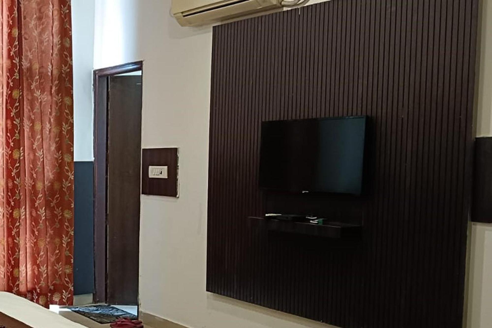Hotel Shree Kanta Gurgáon Exteriér fotografie